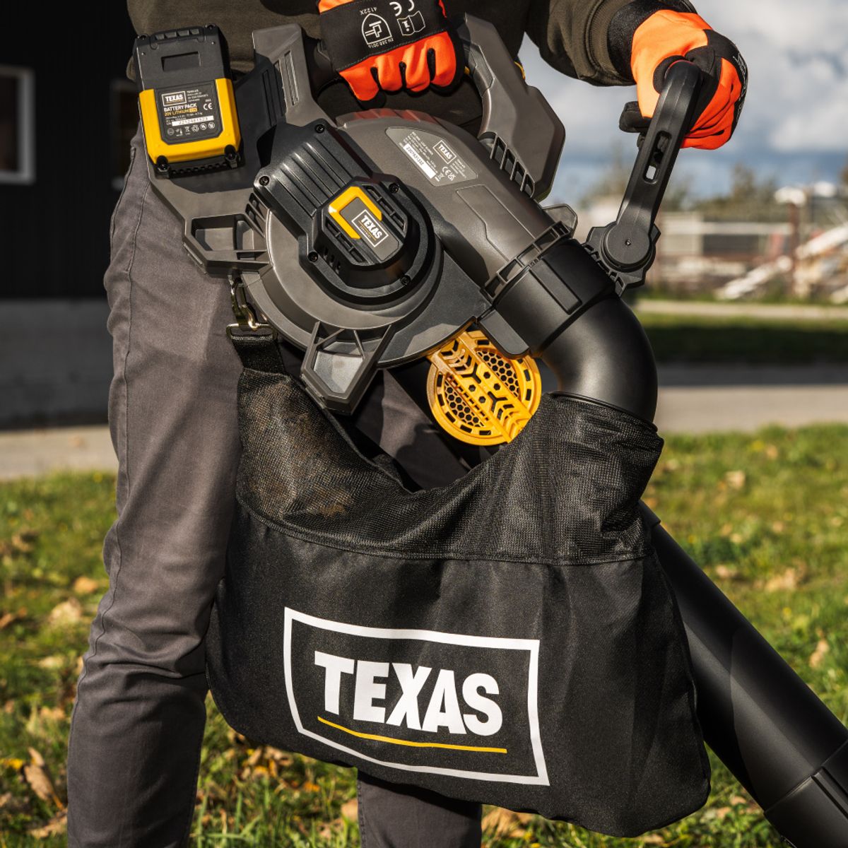 Texas løvblåser/løvsuger med oppsamler batteri 2x20V BVX2020 u/bat og lader 90063263
