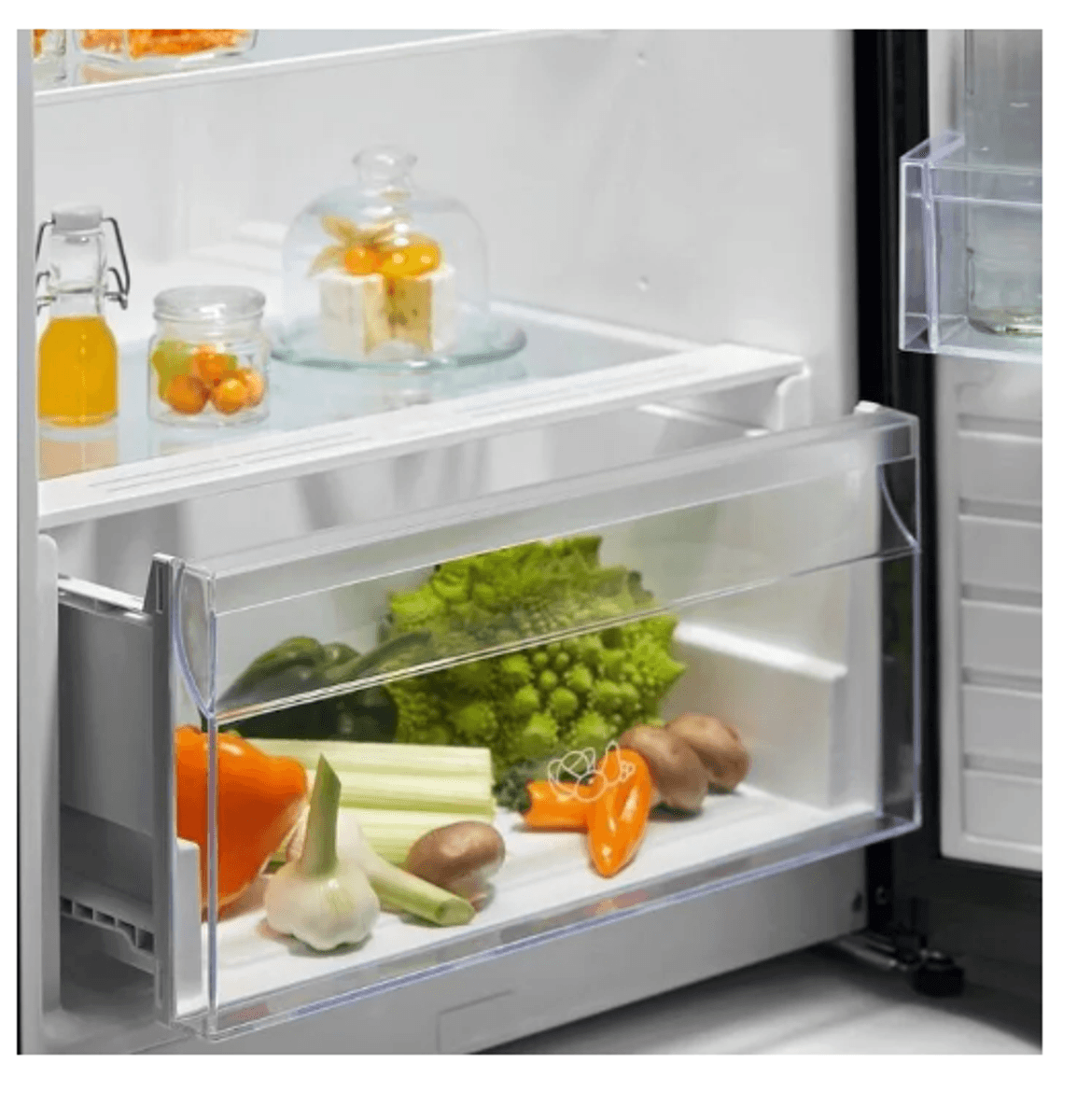 Electrolux 600 kjøleskap vifte hvit 186 cm ERS3DE39W  