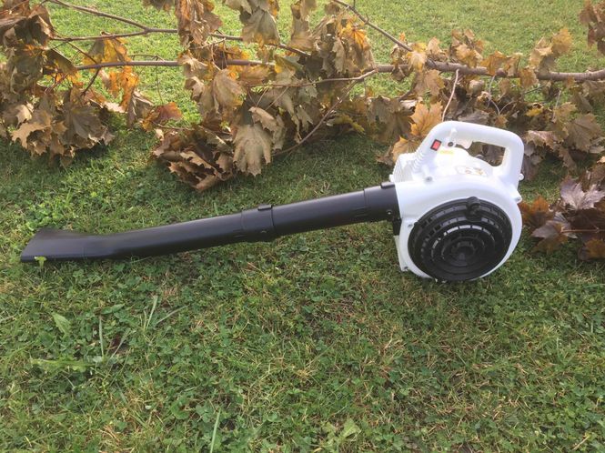 Hovedbilde Løvblåser Bensin 26CC 3-1 Suger, blåser og Kværner. 