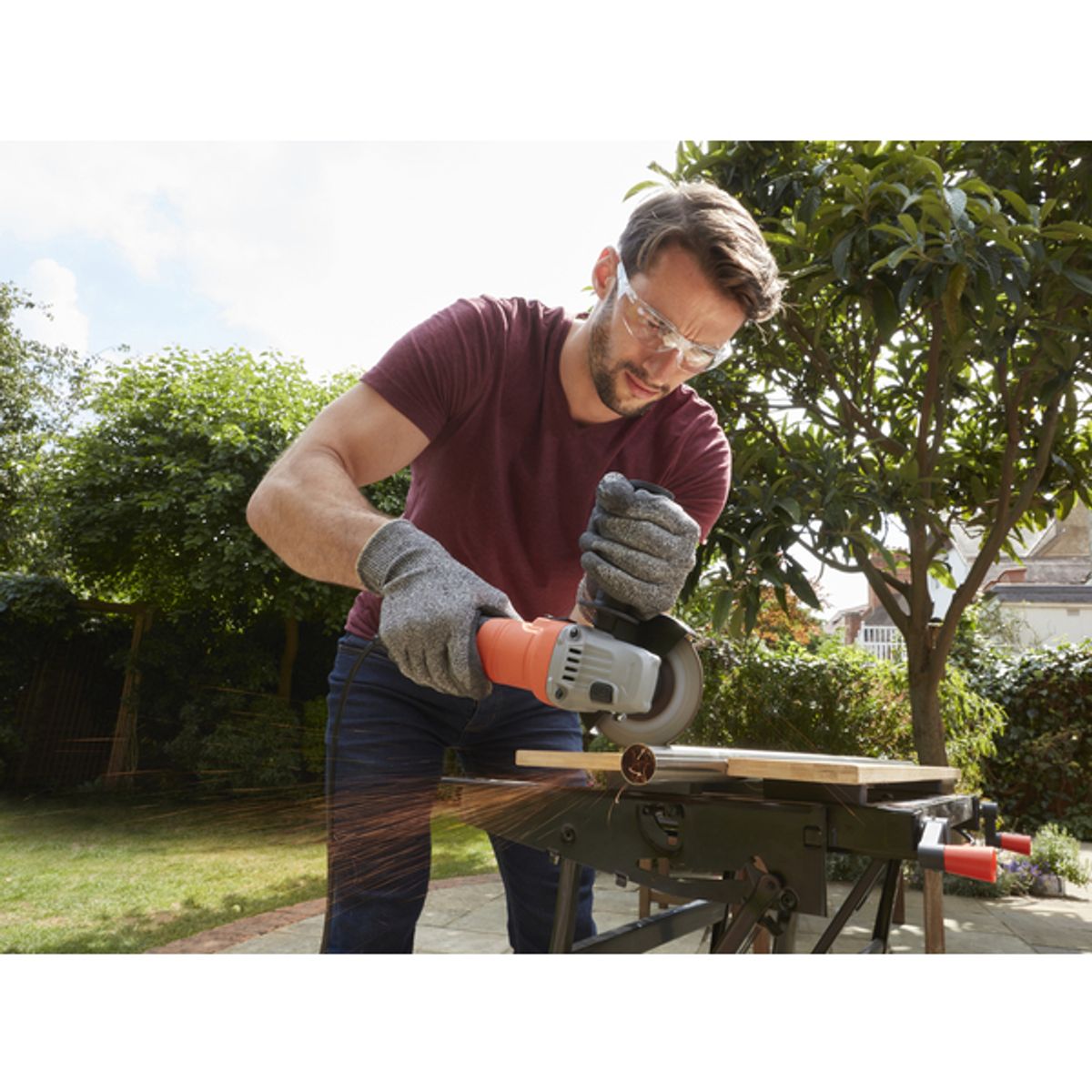 Black & Decker vinkelsliper 115MM 710W BEG010