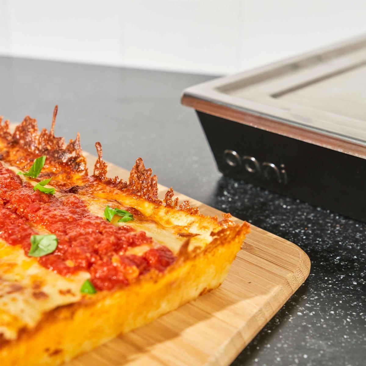 Ooni Detroit style pizzapanne medium UU-P19700