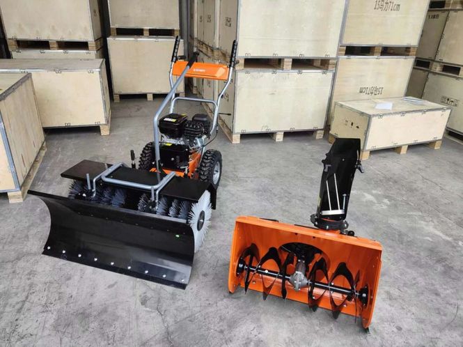 Hovedbilde Gardentec multimaskin 3-1. Snøfreser, feiemaskin og ...